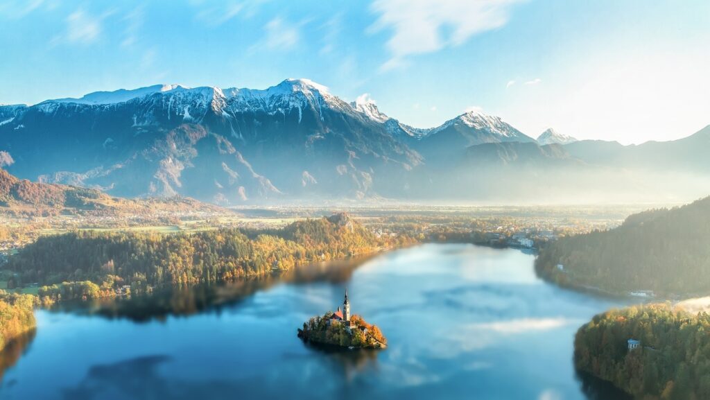 mountains-1899264_1920