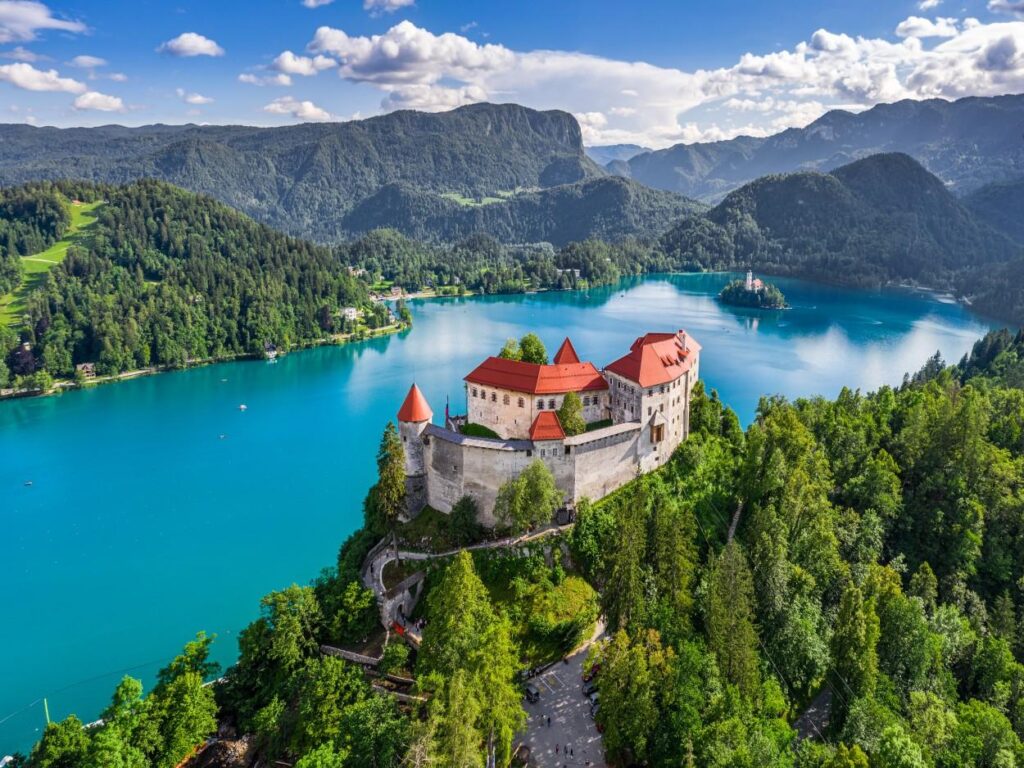 lake-bled-castle-wedding
